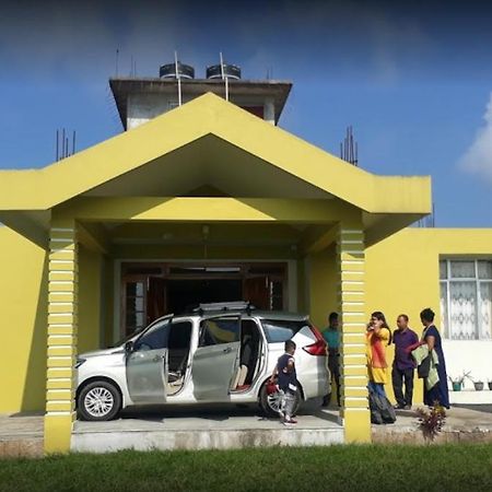 Breiancy Holiday Inn Cherrapunji Exterior foto